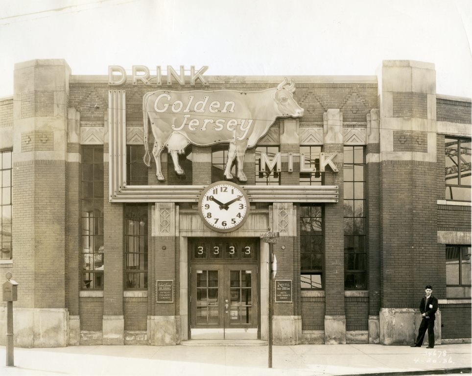 1936, Detroit Creamery Company and Artic Dairy Products Company main office, south corner of Grand River Avenue and Sycamore Street.