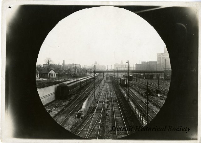 Tunnel Portal photo 2012004134