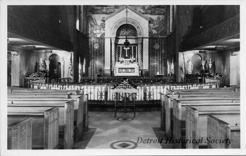 St. Aloysius Interior, c.1930 – 2012.020.052