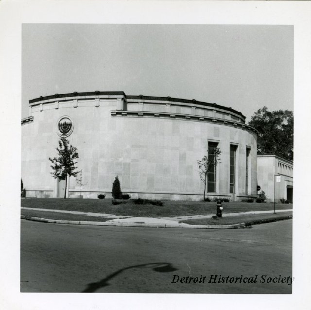 Temple Israel, 1950s - 2014.003.376